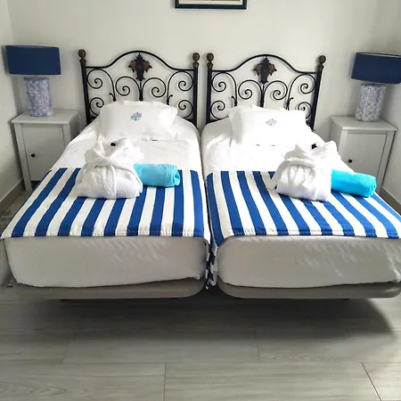 Casas Burnay I * Ericeira